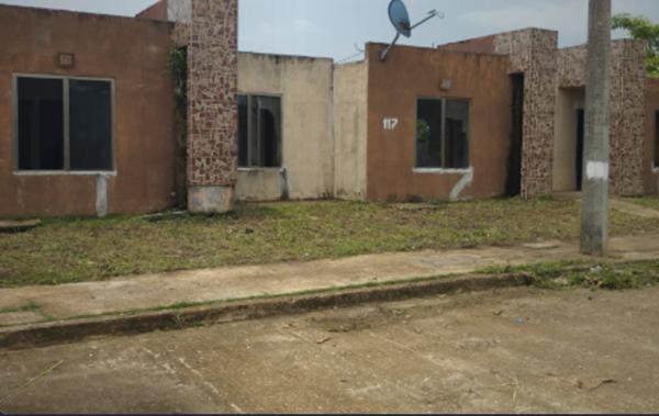 CASA DE ENTREGA INMEDIATA EN LOS OLMOS,COLONIA VILLAS DEL VERGEL, COSOLEACAQUE