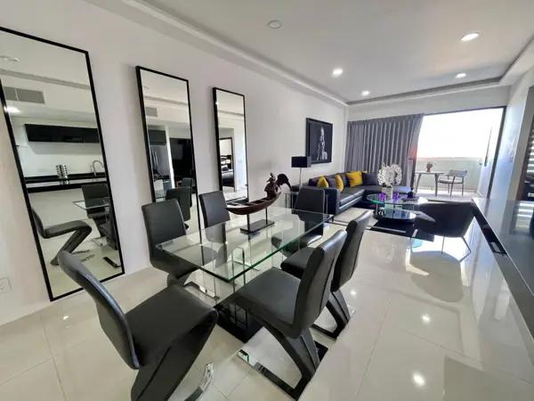 Departamento Loft,  en Pre Venta de 1 Recámara, en Av. Los Colegios, SM 307, Cancún