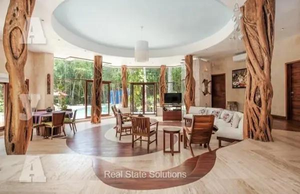 Casa en Venta, ECOTURISTICA, 7 Recamaras, 62 Paneles Solares,  Chemuyil, Tulum, Quintana Roo.
