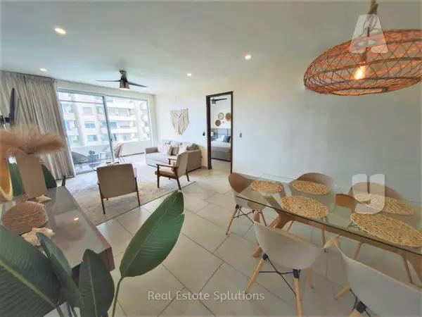 Departamento en Venta, 3 Recámaras,  AMUEBLADO, Av Prol La Luna, Cancún.