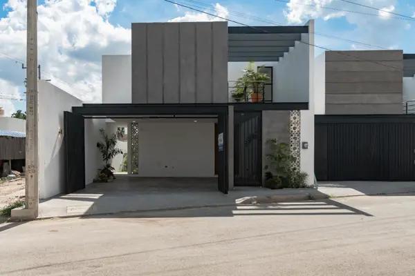 Casa en Venta, 3 Recámaras, Sala Doble Altura, Piscina, Dzitya, Mérida, Yucatán