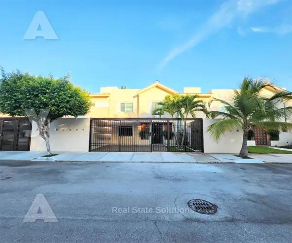 Casa en Venta, 4 Recámaras, 2 Niveles, La Vista, El Table, C Casa en Venta, 4 Recámaras, 2 Niveles, La Vista, El Table, C