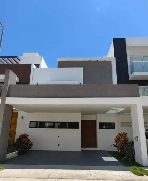 Casa en Venta, 3 Recamaras, terraza, alberca, Aqua by Cumbres Av Huayacán, Cancún