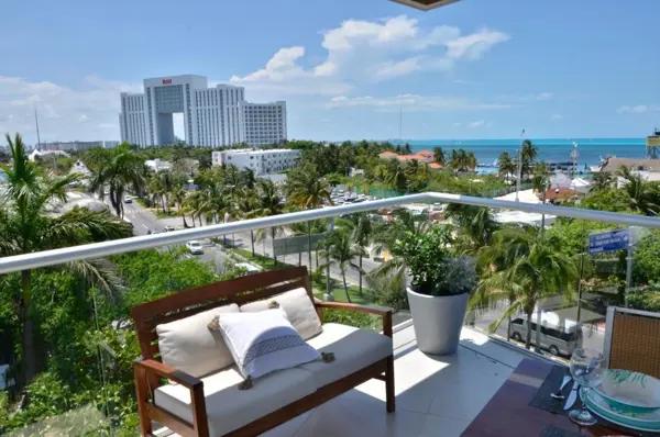 Departamento PENTHOUSE en Venta, 2 Recámaras, FRENTE A LAGUNA, Zona Hotelera, Cancún