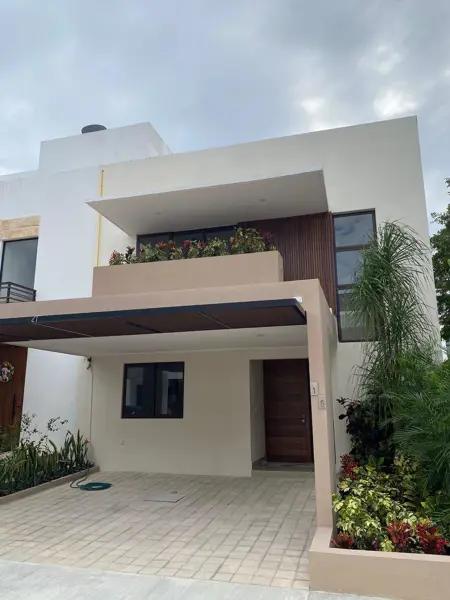 Casa en Renta, 4 Recámaras, Piscina, Rio Residencial by Cumbres, Av Chacmool, Cancún Casa en Renta, 4 Recámaras, Piscina, Rio Residencial by Cumbres, Av Chacmool, Cancún