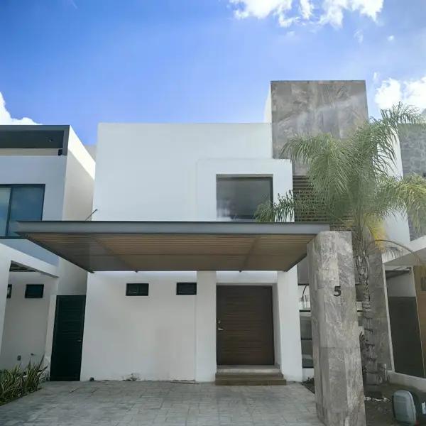 Casa en renta, en Aqua, 3 recamaras, cuarto de servicio, Cancun, Quintana Roo Casa en renta, en Aqua, 3 recamaras, cuarto de servicio, Cancun, Quintana Roo