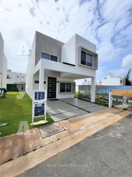 Casa en Pre Venta de 3 Recamaras, Av Arco Vial, Lillis, Playa del Carmen Casa en Pre Venta de 3 Recamaras, Av Arco Vial, Lillis, Playa del Carmen