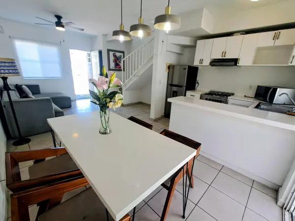 Casa en Renta, 2 Recámaras, AMUEBLADA, Los Olivos, Playa del Carmen. Casa en Renta, 2 Recámaras, AMUEBLADA, Los Olivos, Playa del Carmen.