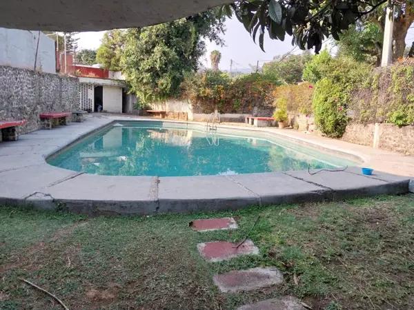 CASA CONDOMINIO COL. MARAVILLAS, EN UN NIVEL. CERCANO A PASEO DEL CONQUISTADOR