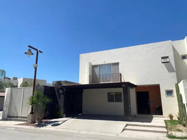 CASA EN VENTA EN CDA. COUNTRY CLUB SECTOR VIÑEDOS TORREON COAH