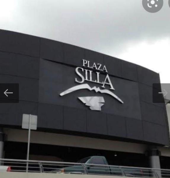 Local en Renta en Plaza la Silla
Zona Contry