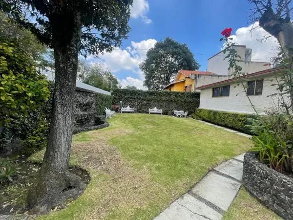 Casa en venta y renta en Jardines del Ajusco, Tlalpan, Ciudad de México