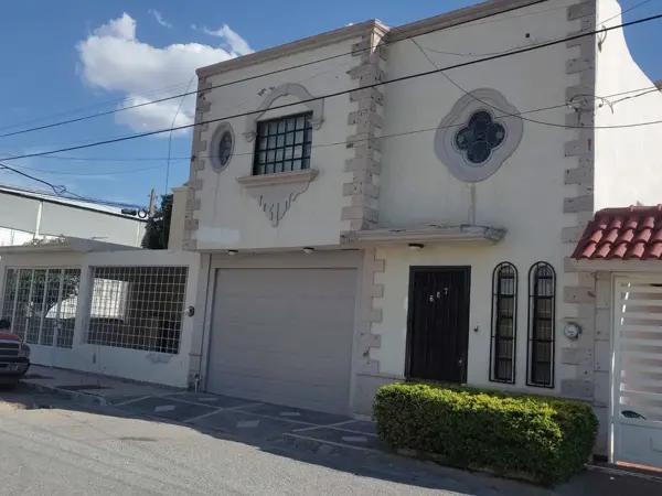 CASA EN VENTA,  COLONIA CASA BLANCA