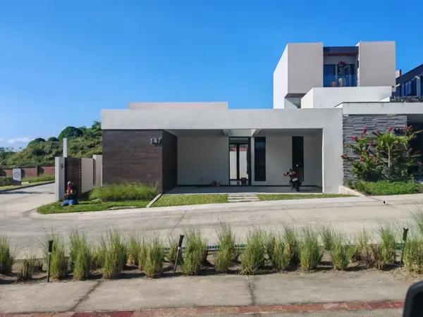 Venta casa Fracc. punta Tiburón
