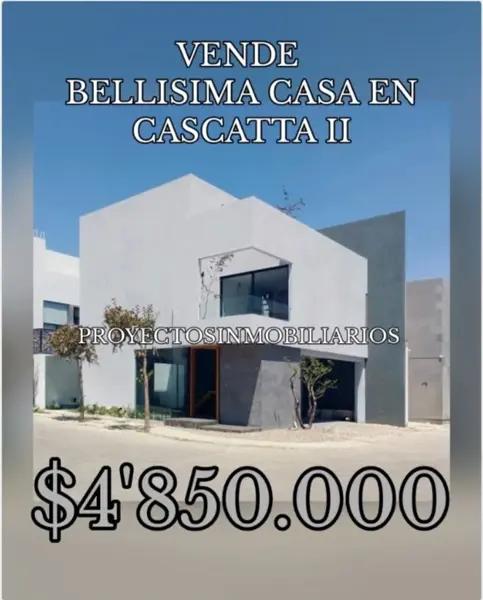 CASA EN LOMAS CASCATA CON MODERNO DISEÑO EN CLUSTER CON PISCINA
