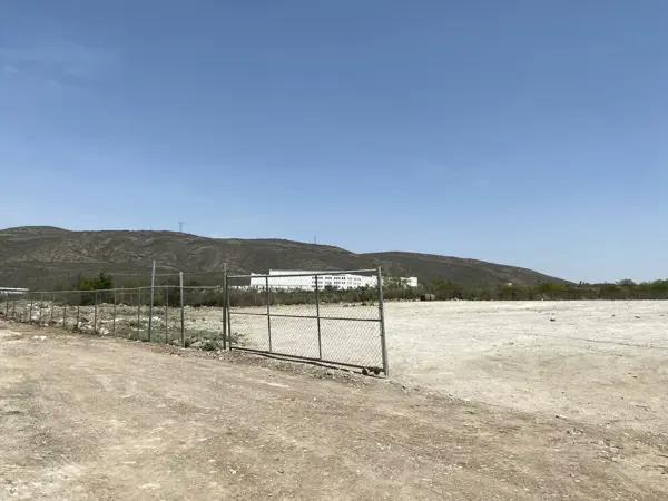 Renta de Terreno Industrial en Garcia
