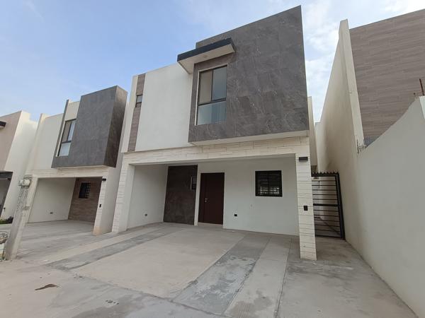 Casa en Venta en Cumbres García Casa en Venta en Cumbres García