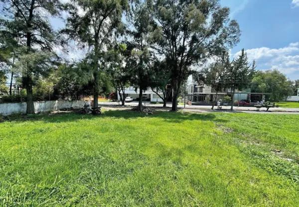 TERRENO EN VENTA EN CLUB CAMPESTRE ERANDENI, MORELIA