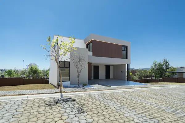 CASA EN VENTA PARQUE SAN MERINO, EN LOMAS DE ANGELOPOLIS
