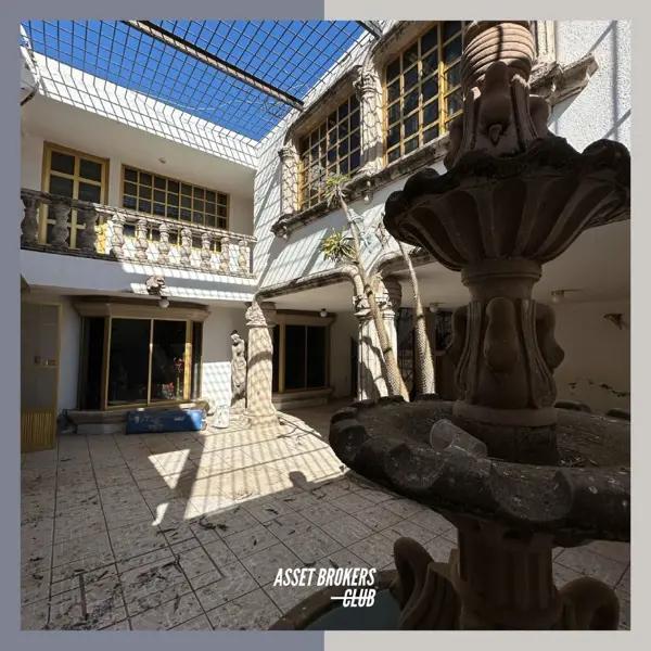 CASA EN VENTA JARDINES DEL VALLE