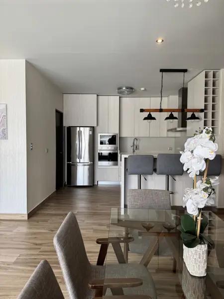 Departamento amueblado de 2 rec 2.5 baños