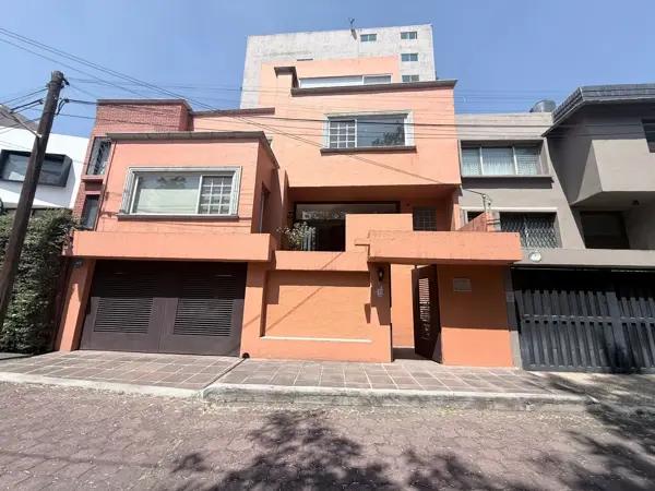 CASA EN VENTA EN LOMAS HIPODROMO, NAUCALPAN DE JUAREZ