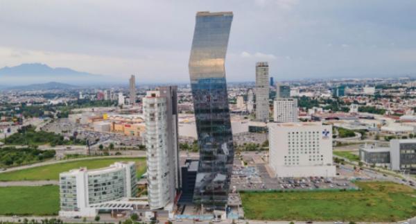 Oficina en venta en Corredor Comercial Desarrollo Atlixcayotl, Puebla, Puebla