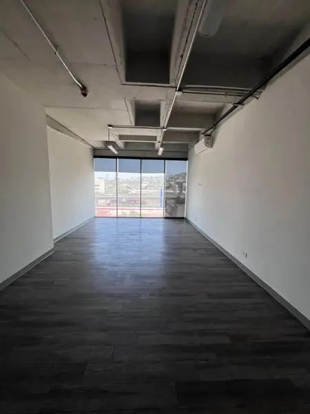 OFICINA EN RENTA EN TORRE CIBELES CERCA DE TECMILENIO CAMPUS LAS TORRES