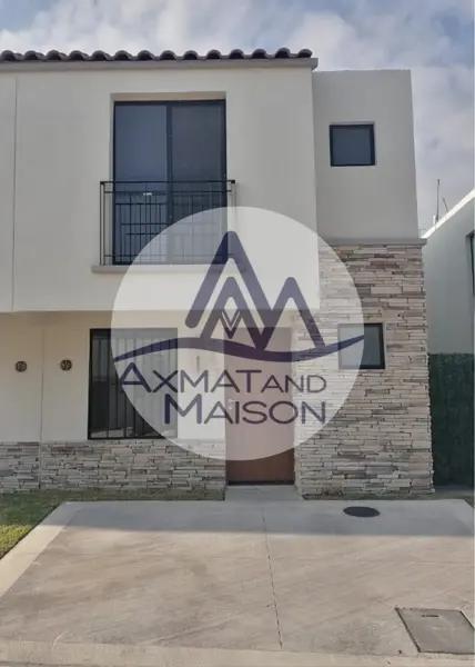 Casa en Venta con Piscina en Querétaro- Capital Sur. MLB