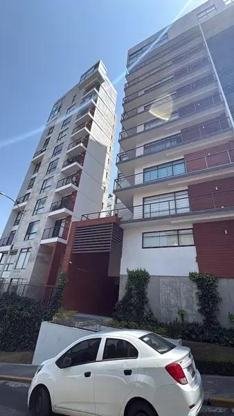 Venta departamento con vigilancia y roof. Col. La Paz