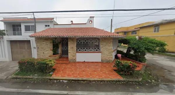 BONITA CASA EN VENTA EN CHETUMAL, QUINTANA ROO