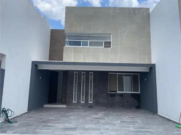 Casa en Venta en La Perla Norte Aguascalientes (GA)