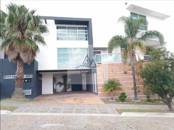 Casa en Venta en Lomas de Angelópolis, San Andrés Cholula DPM