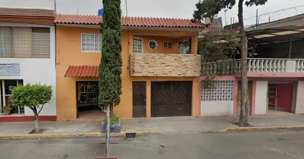 BONITA CASA EN VENTA EN IZTACALCO, CDMX