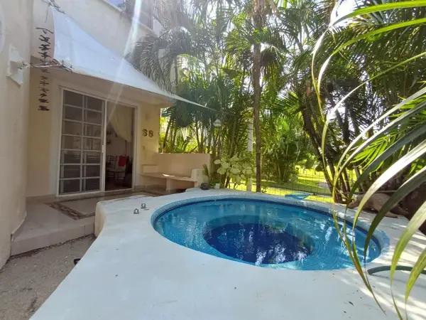 Villa en PUENTE DEL MAR, frente al acceso a playa Bonfil