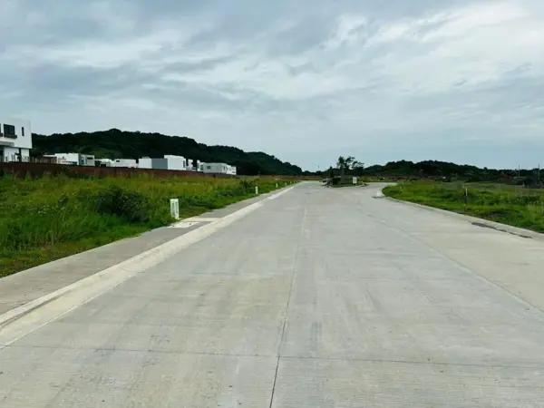 VENDO TERRENO EN LA RIVIERA VERACRUZANA CON VIGILANCIA Y ALBERCA