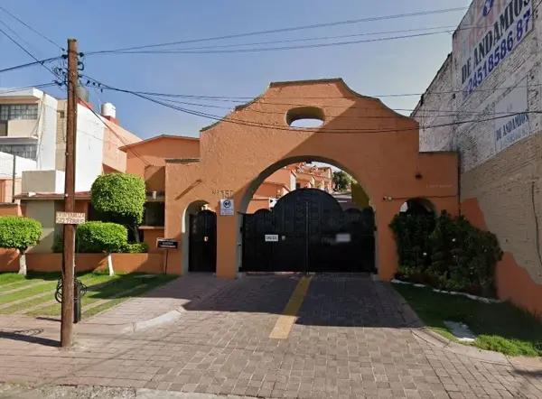 CASA EN VENTA EN ATIZAPAN