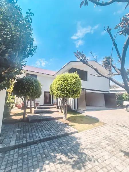 CASA REMODELADA EN VENTA EN CLUB DE GOLF EL CRISTO, ATLIXCO PUEBLA.