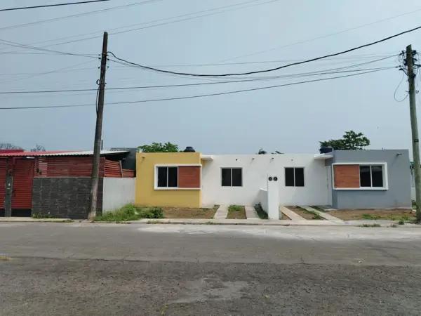 Casa en venta en Medellín, Medellín de Bravo, Veracruz de Ignacio de la Llave Casa en venta en Medellín, Medellín de Bravo, Veracruz de Ignacio de la Llave