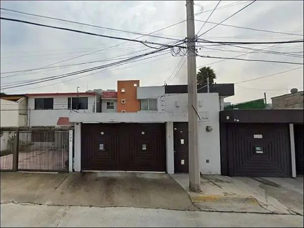 CASA EN VENTA EN JARDINES DE ATIZAPÁN JH* CASA EN VENTA EN JARDINES DE ATIZAPÁN JH*