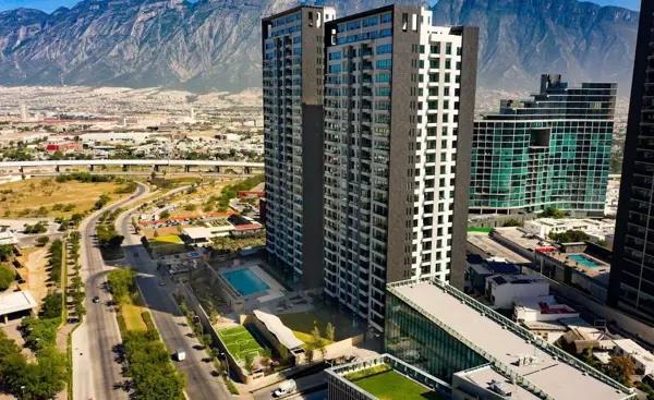 RESIDENCIA EN VENTA TORRE WEST