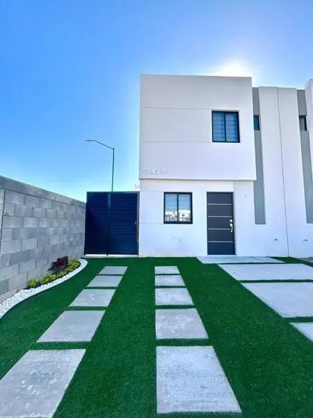 CASA EN RENTA PRIVADA MONTANESA PERISUR CULIACAN SINALOA