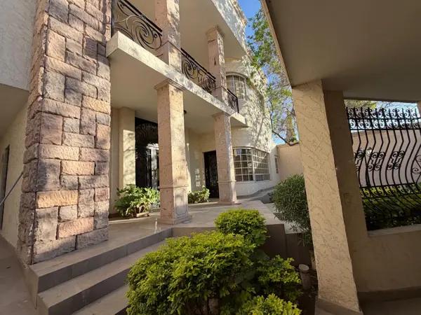 Residencia en venta en Colonia Los Ángeles, Torreón | $13,750,000 MXN