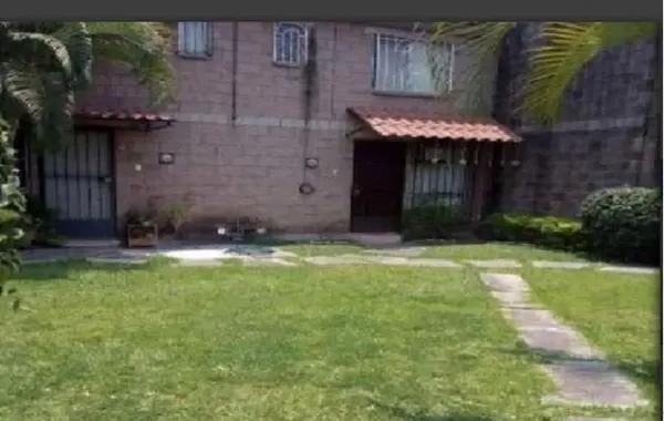 CASA EN VENTA EN CUERNAVACA CASA EN VENTA EN CUERNAVACA