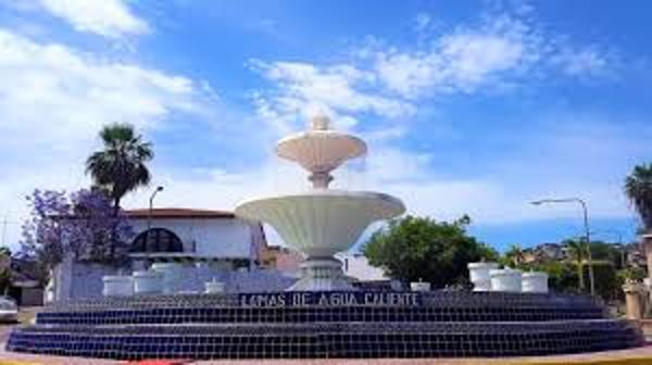 Casa en venta en Lomas de Agua Caliente, Tijuana, Baja California