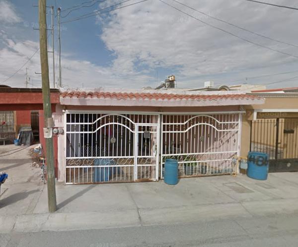 Casa en Venta en Juárez, Chihuahua - Rinconada de las Torres IV