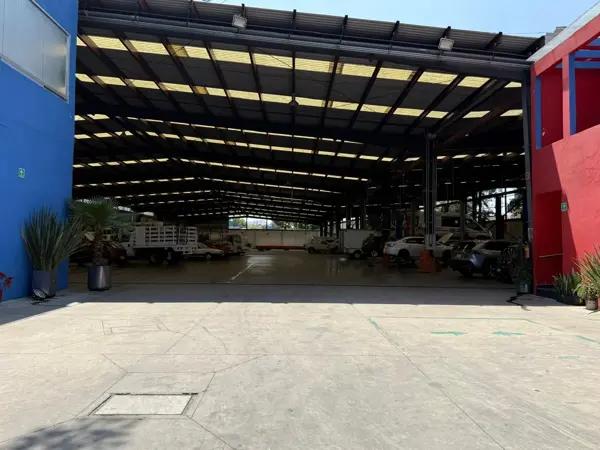 BODEGA INDUSTRIAL EN RENTA O VENTA EN IZTAPALAPA, CIUDAD DE MÉXICO.