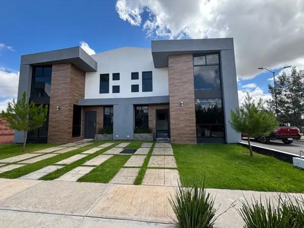 CASA NUEVA EN VENTA FRACC LAS MARGARITAS A 700 MTS NUEVA ESTACION TREN MEX-PACH