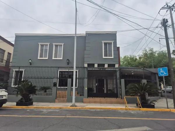 Casa en renta | Ideal para uso habitacional u oficinas– Centro de Monterrey Casa en renta | Ideal para uso habitacional u oficinas– Centro de Monterrey