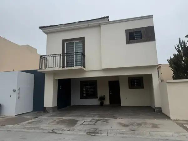 Casa Amueblada en RENTA en Lomas del Valle Sector II, Ramos Arizpe, Coahuila